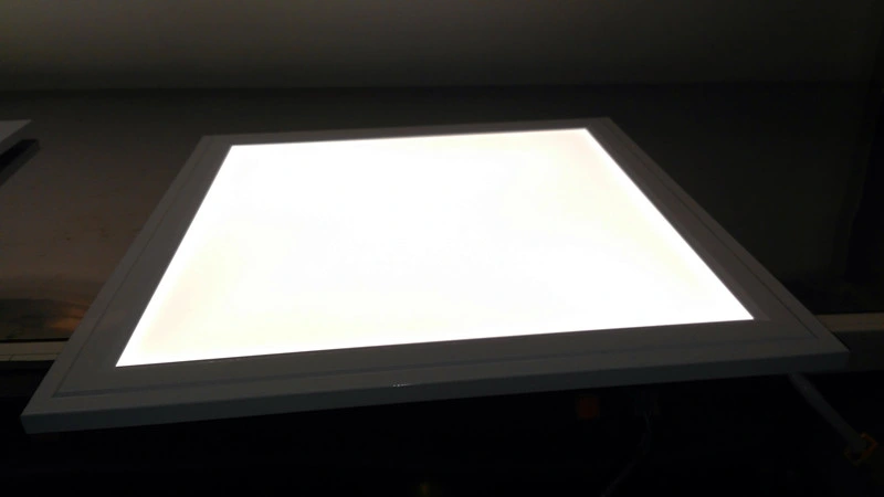 9mm Slim LED Ceiling Panel with Triac Dimmable Driver